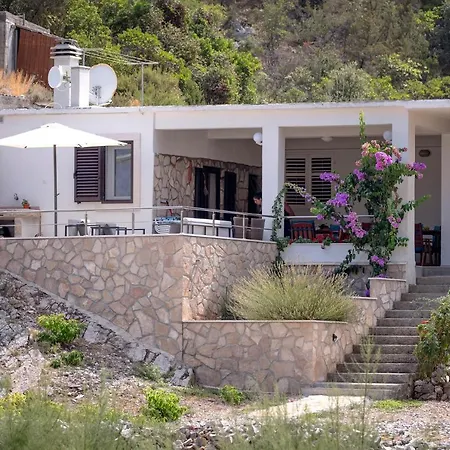 Seaside House For Families With Children Cove Kruseva, Hvar - 12459 Ferienhaus