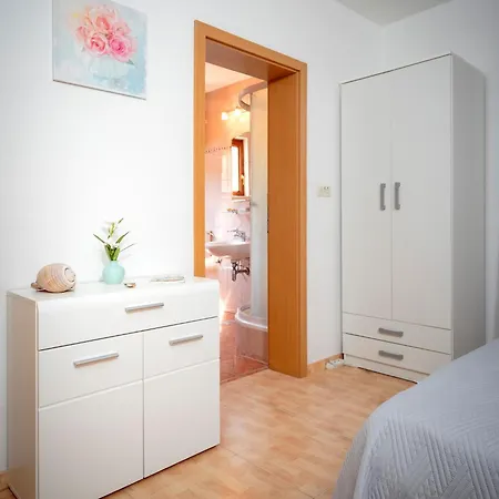 Seaside House For Families With Children Cove Kruseva, Hvar - 12459 Zastrazisce