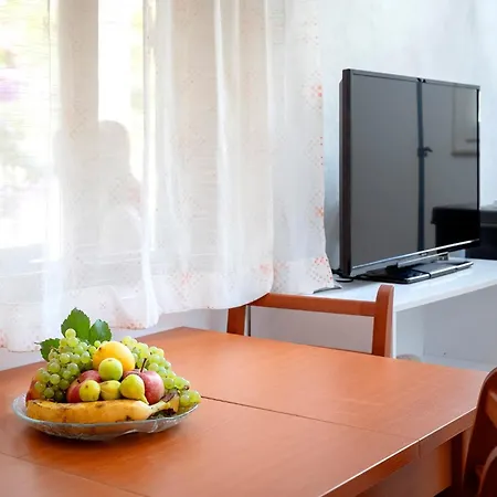 Ferienhaus Seaside House For Families With Children Cove Kruseva, Hvar - 12459 *